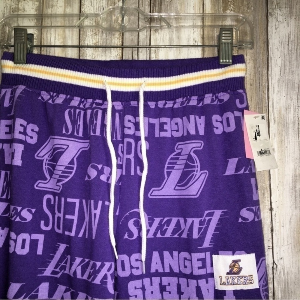 Los Angeles Lakers Wide Leg Pants XS Purple Logo Print NBA Lounge Pants NWT - Picture 10 of 10